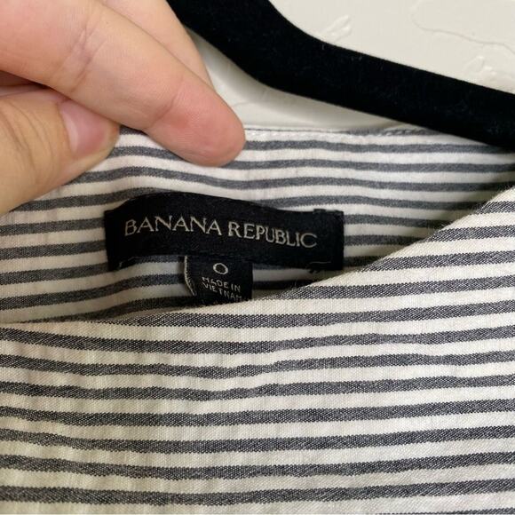 Banana Republic Gray and White Seersucker Layered Dress 0 - Picture 5 of 10